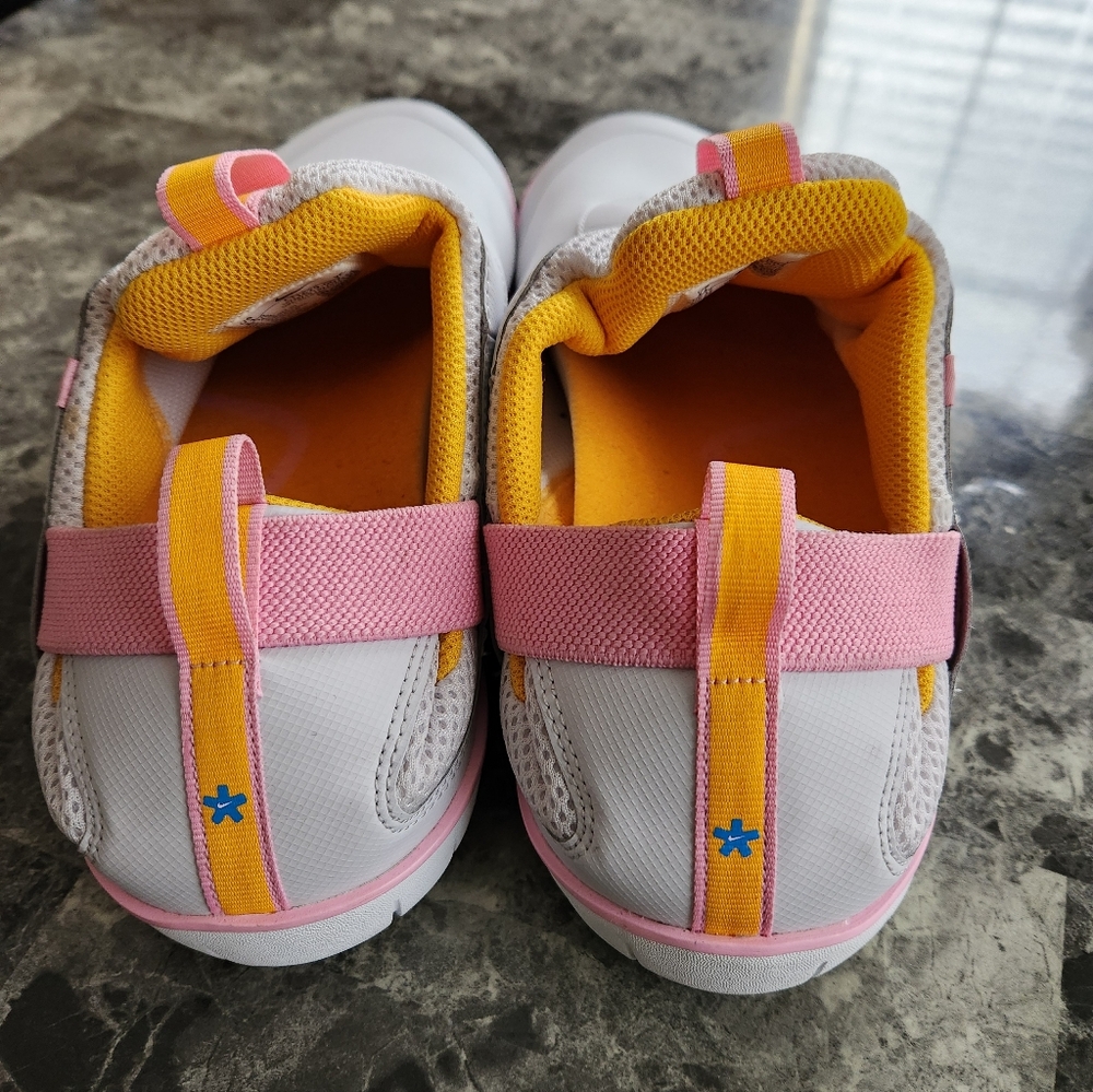 Nike Adult White Slip-On Sneakers with Yellow & Pink Highlights - Picture 7 of 8